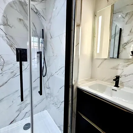 Villa Arcachonnaise Au Centre D'arcachon Classée 3 étoiles *